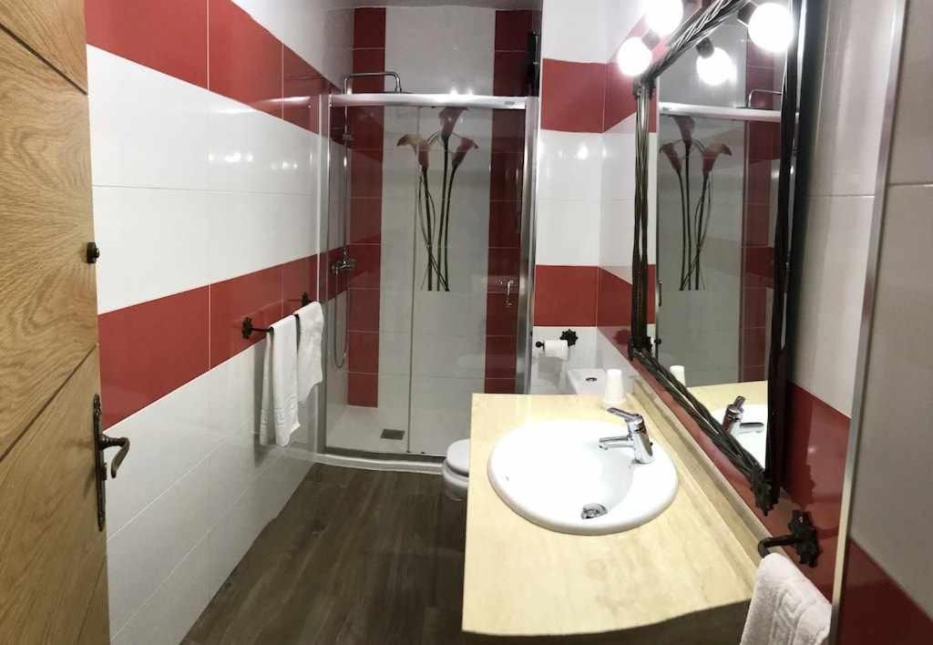Casa Rural El Batan Casa Rural 37 Personas Toledo Eksteriør bilde